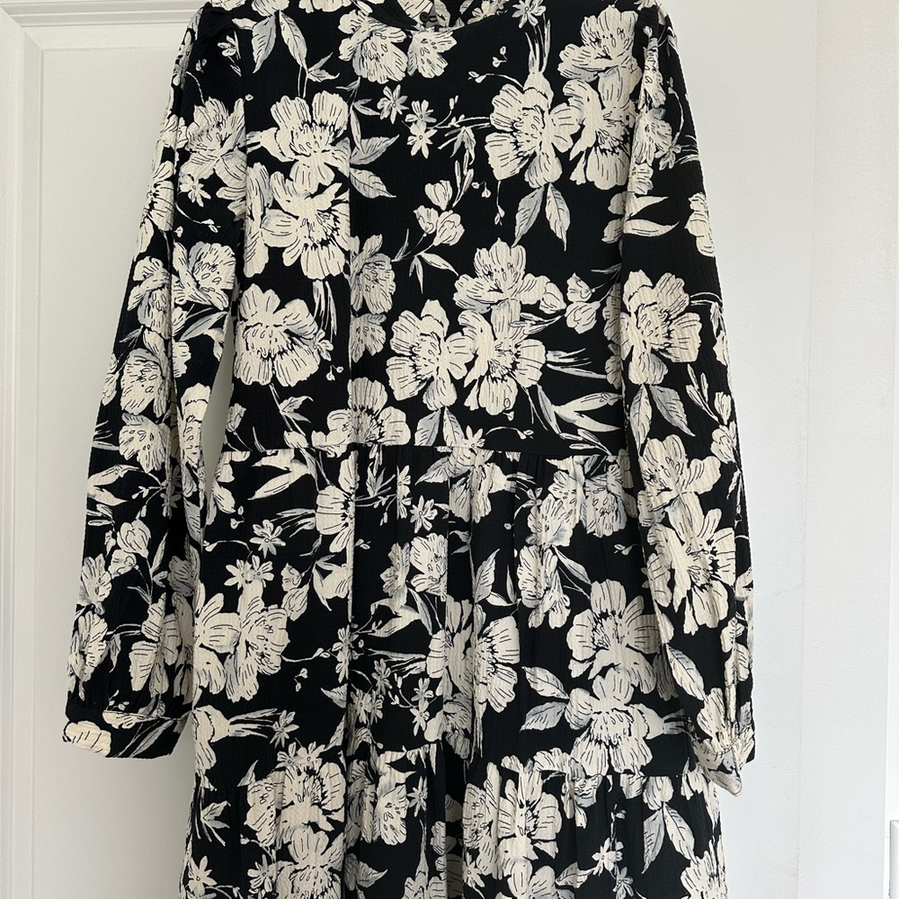 Long sleeve floral dress